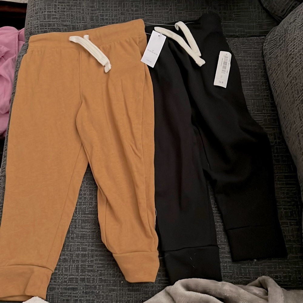 BNWT, Set of 2, Size 2T, Old Navy cotton pants set